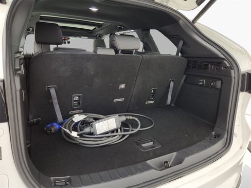 Certified 2024 MAZDA CX-90 Plug-In Hybrid w/ Premium Plus image 15