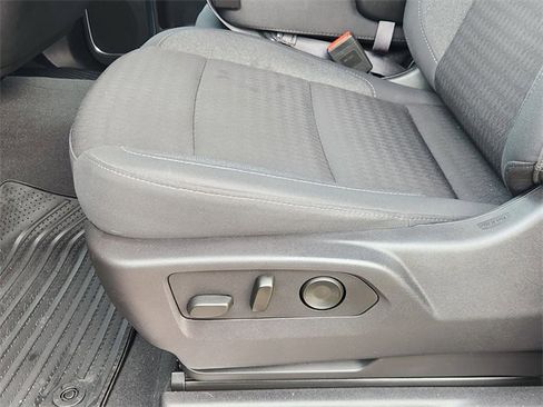 Used 2024 Chevrolet Silverado 1500 LT image 23