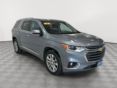 Used 2020 Chevrolet Traverse Premier image 7