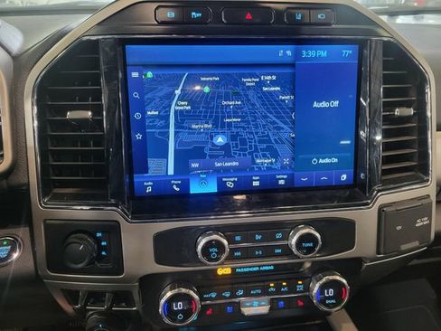 Used 2022 Ford F350 Lariat w/ Lariat Ultimate Package AWD/4WD image 4