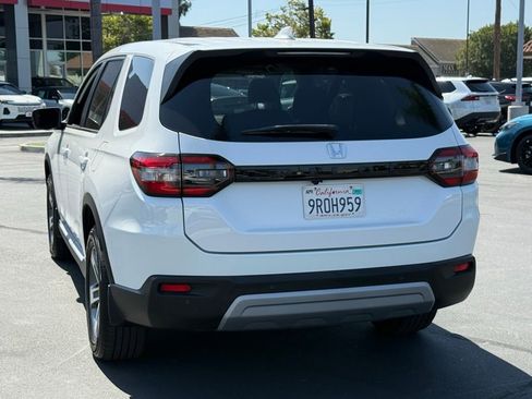 Used 2024 Honda Pilot EX-L image 9