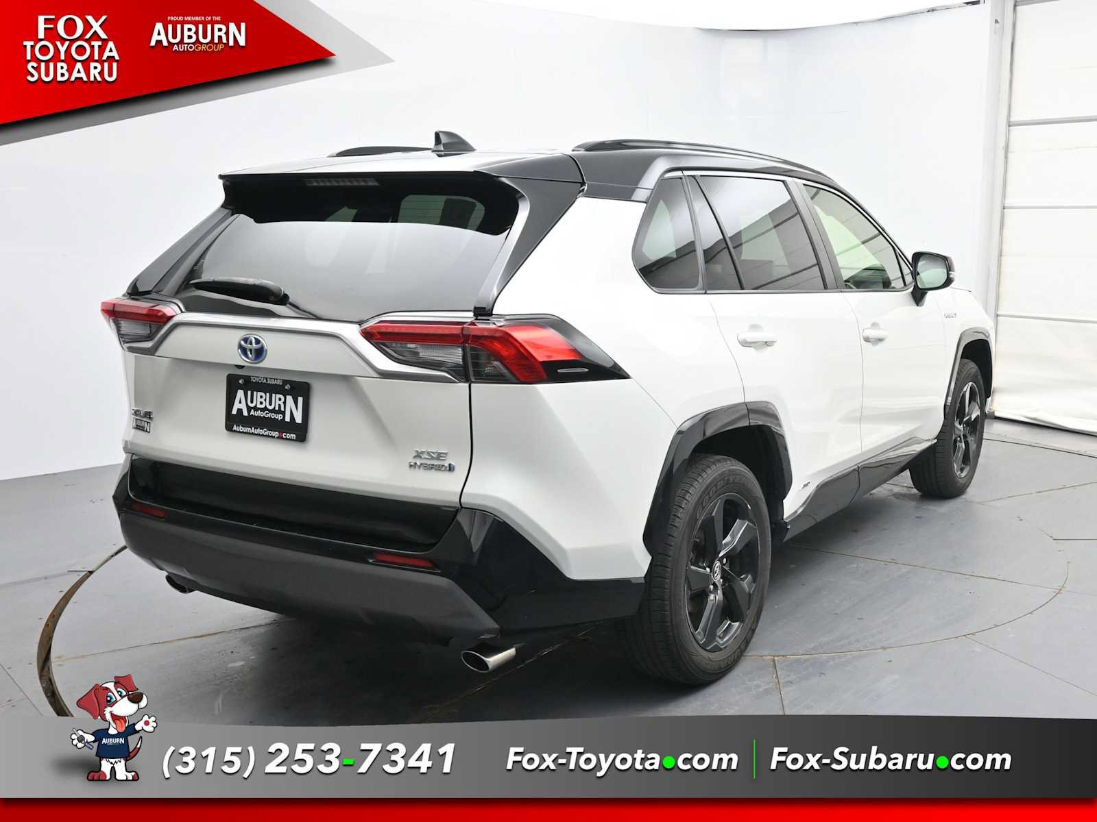 Used 2019 Toyota RAV4 XSE AWD/4WD image 25