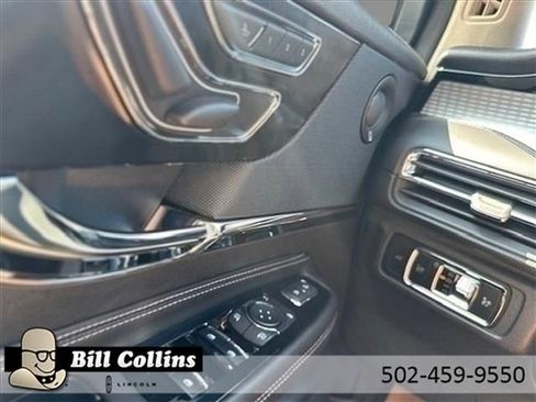 New 2024 Lincoln Corsair AWD w/ Equipment Group 102A image 10