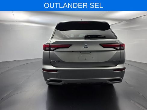 Used 2023 Mitsubishi Outlander SEL FWD image 5