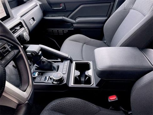 Used 2025 Toyota 4Runner SR5 image 20