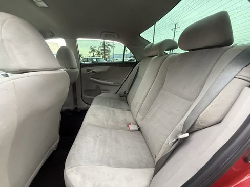 Used 2012 Toyota Corolla LE image 22