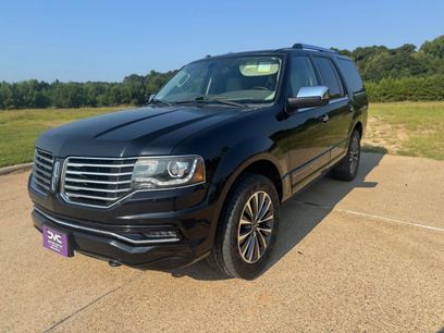 Used 2016 Lincoln Navigator Select