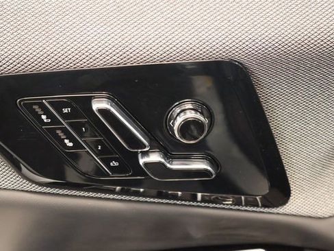 New 2026 Cadillac Optiq Luxury 1 image 11