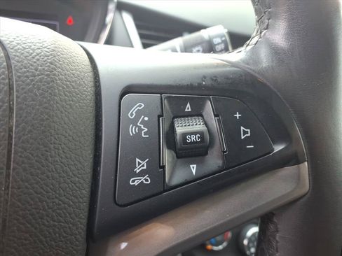 Used 2019 Chevrolet Trax LT w/ LT Convenience Package AWD/4WD image 21