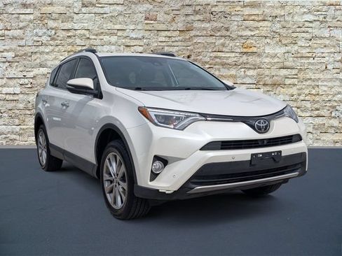 Used 2018 Toyota RAV4 Limited w/ Advanced Technology Package FWD image 1