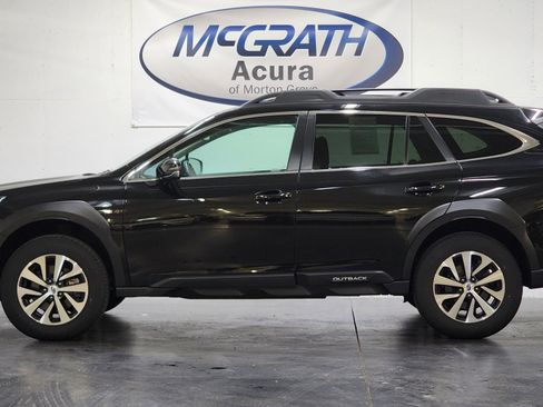 Used 2023 Subaru Outback Premium AWD/4WD image 10