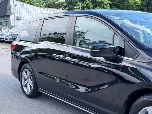 Used 2018 Honda Odyssey EX image 20