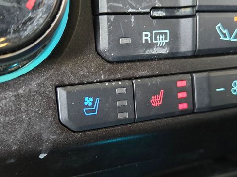 Used 2020 Ford F150 Raptor w/ Equipment Group 802A Luxury image 25