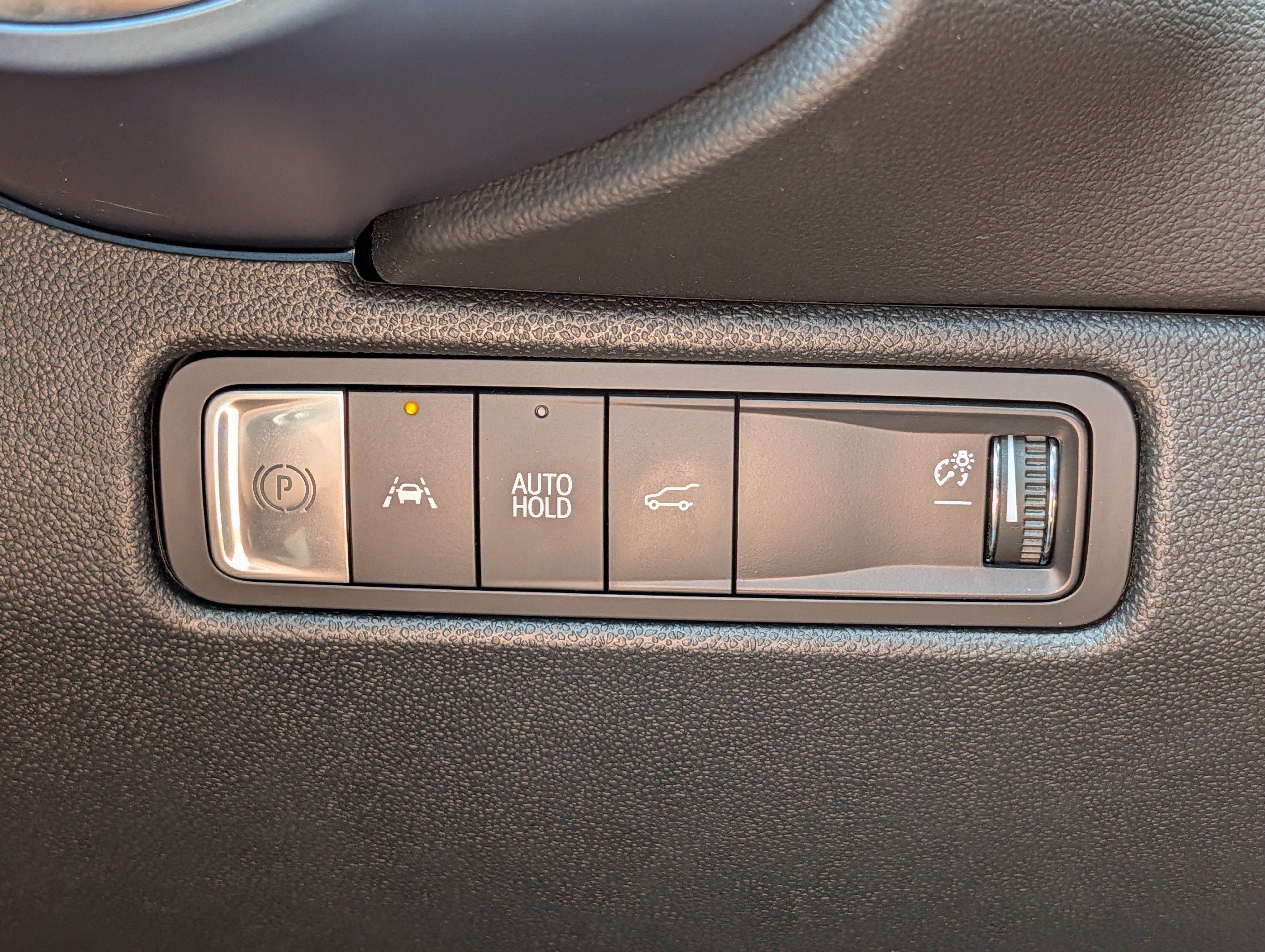 Certified 2024 Chevrolet Equinox EV LT AWD/4WD image 16