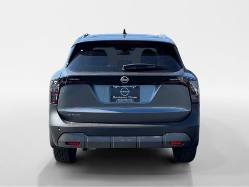 New 2026 Nissan Kicks SV image 5