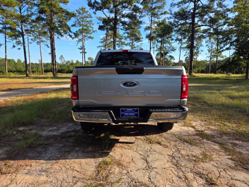 Used 2023 Ford F150 XLT AWD/4WD image 4