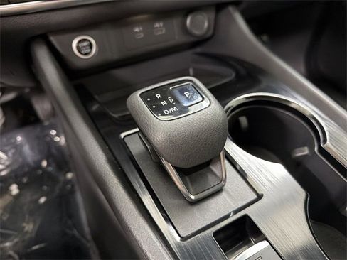 Certified 2022 Nissan Rogue SV image 27