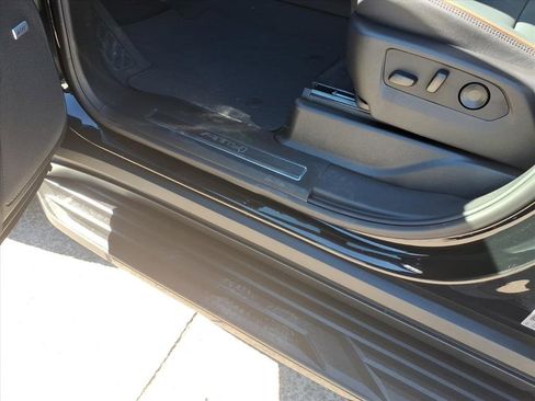 New 2026 GMC Yukon XL AT4 image 12