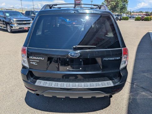 Used 2012 Subaru Forester 2.5X Premium w/ All-Weather Pkg AWD/4WD image 4