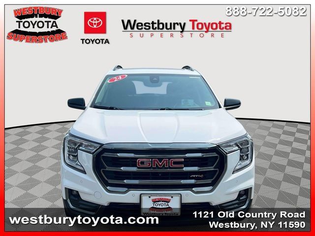 Used 2024 GMC Terrain AT4 w/ Tech Package AWD/4WD image 3