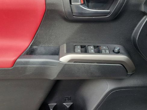 Used 2023 Toyota Tacoma SR5 image 16