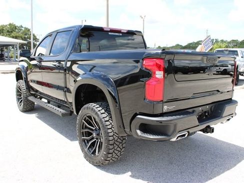 Used 2024 Chevrolet Silverado 1500 RST w/ Z71 Off-Road Package AWD/4WD image 8
