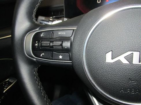 Used 2025 Kia K5 GT image 14