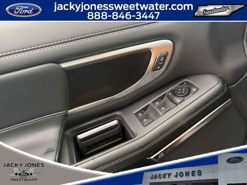 New 2027 Ford Expedition Max Platinum w/ Stealth Appearance Package RWD image 17