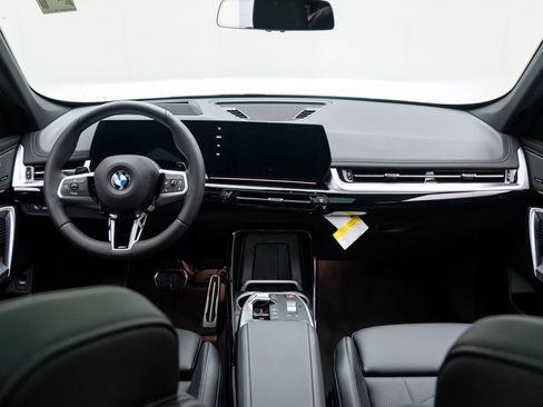 New 2026 BMW X1 xDrive28i w/ Technology Package image 11