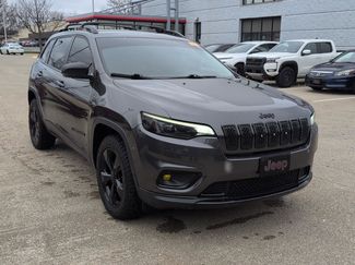 Used 2019 Jeep Cherokee Latitude Plus video 1