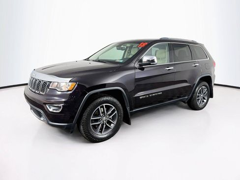 Used 2018 Jeep Grand Cherokee Limited AWD/4WD image 7