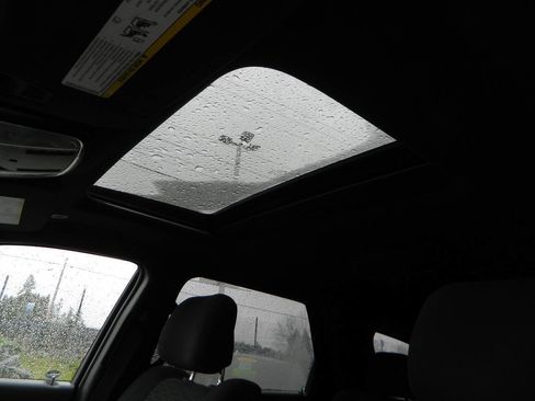 Used 2018 Dodge Durango SXT w/ Quick Order Package 2BB image 24