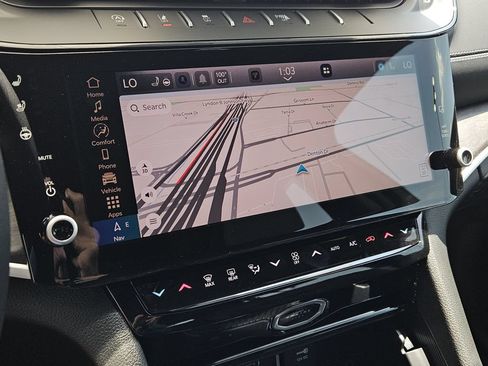 New 2026 Jeep Grand Cherokee Limited AWD/4WD image 17