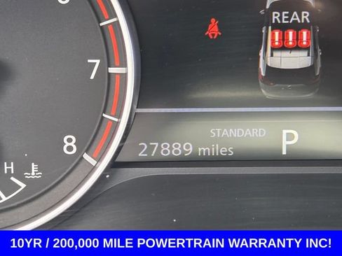 Used 2025 Nissan Rogue SV FWD image 23