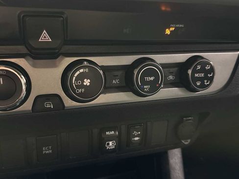 Certified 2019 Toyota Tacoma SR5 image 20