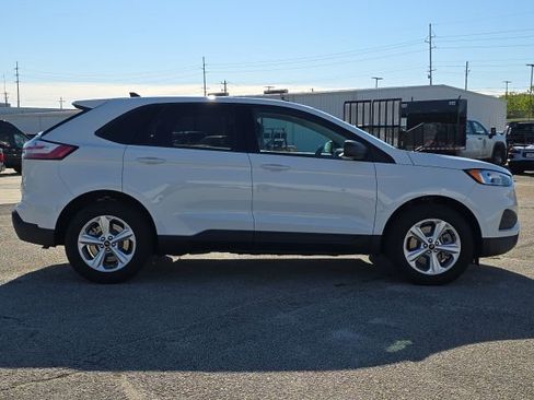 Used 2024 Ford Edge SE AWD/4WD image 6