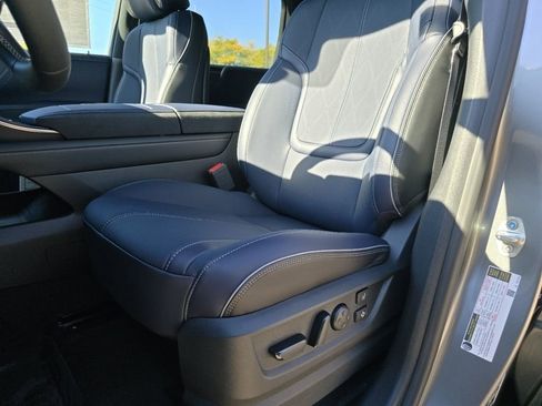 New 2026 INFINITI QX80 Sport w/ Sport Exterior Package image 28