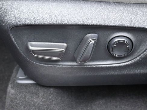 Certified 2026 Toyota Grand Highlander MAX Platinum image 10