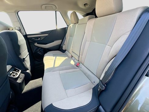 Certified 2025 Subaru Outback Premium AWD/4WD image 30