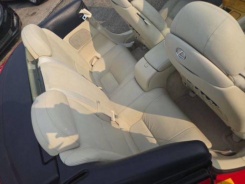 Used 2002 Lexus SC 430 Convertible RWD image 27