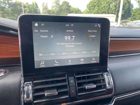 Used 2018 Lincoln Navigator Reserve w/ Technology Package AWD/4WD image 27