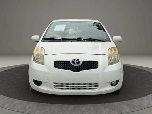 Used 2008 Toyota Yaris S FWD image 2