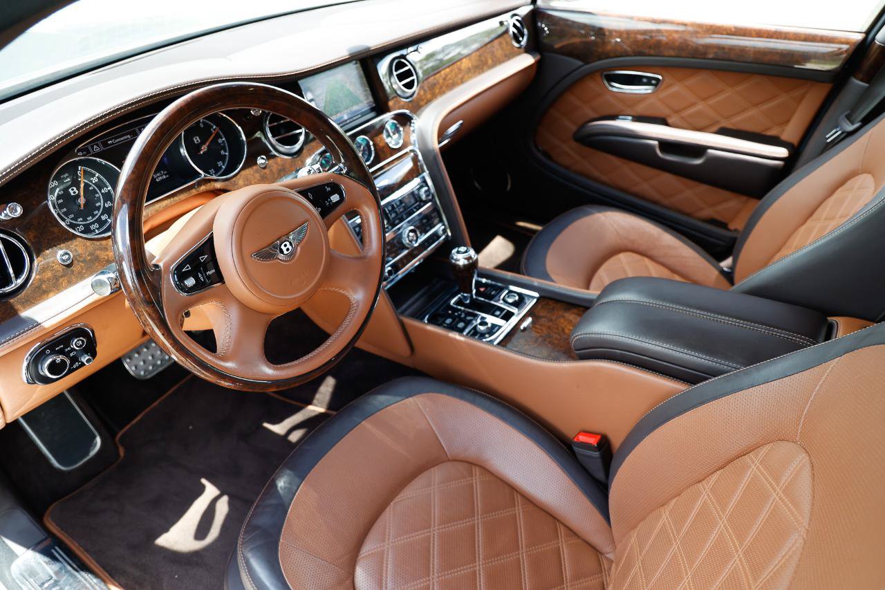 Used 2016 Bentley Mulsanne Speed RWD image 6