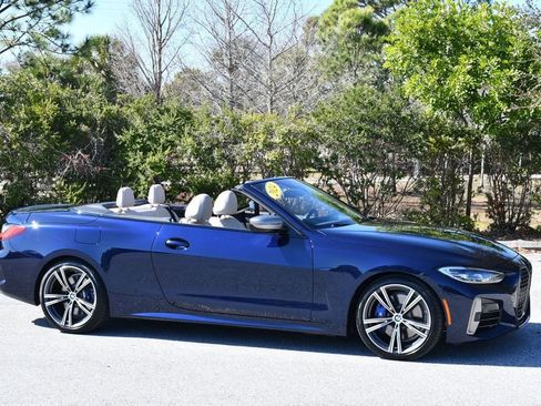 Used 2024 BMW M440i Convertible w/ Premium Package image 8