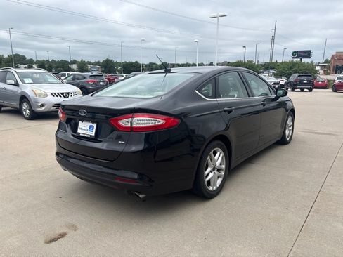 Used 2014 Ford Fusion SE FWD image 5