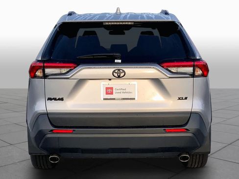 Used 2024 Toyota RAV4 XLE Premium FWD image 7