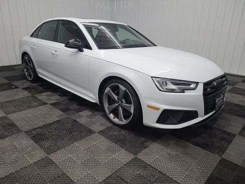 Used 2019 Audi S4 Premium Plus w/ Premium Plus Package AWD/4WD image 4