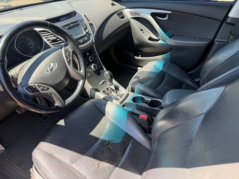 Used 2014 Hyundai Elantra Sport FWD image 2