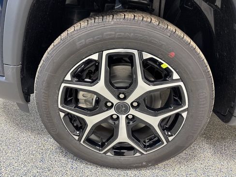 New 2026 Jeep Compass Limited AWD/4WD image 33