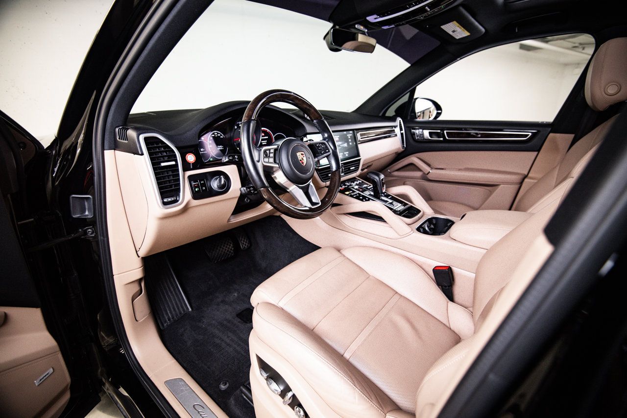 Used 2019 Porsche Cayenne AWD/4WD image 4